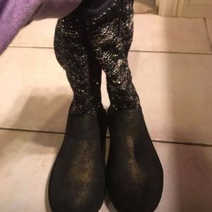 Brand New Uggs size 7